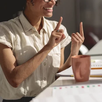lengua de señas mex Ginecóloga en Colima